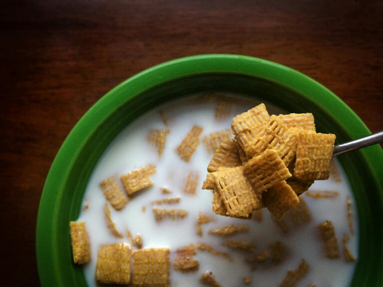 Best and Worst Breakfast Cereals for People with Diabetes in the US